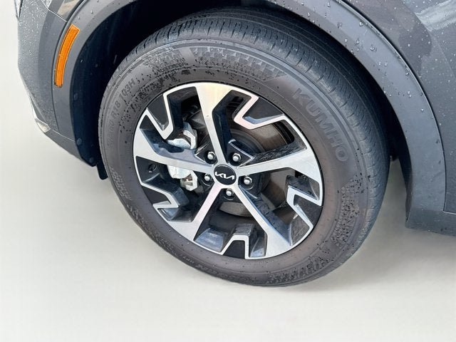 Certified 2024 Kia Sportage EX AWD/4WD image 29