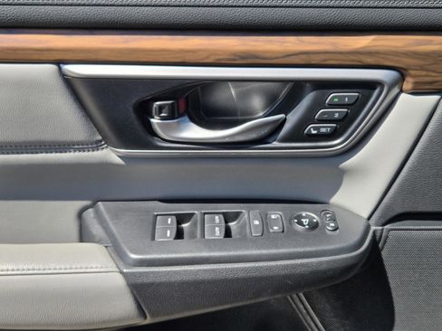 Used 2018 Honda CR-V EX-L image 14