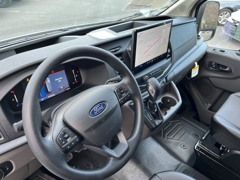 New 2026 Ford Transit 250 Low Roof RWD image 6