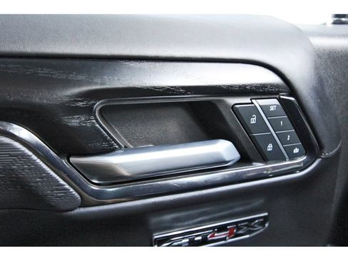 Used 2024 GMC Sierra 1500 AT4X AWD/4WD image 19