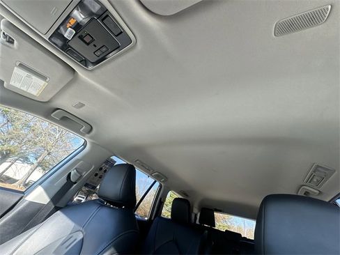 Used 2024 Toyota Grand Highlander XLE image 22