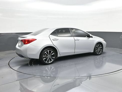 Used 2017 Toyota Corolla SE FWD image 14