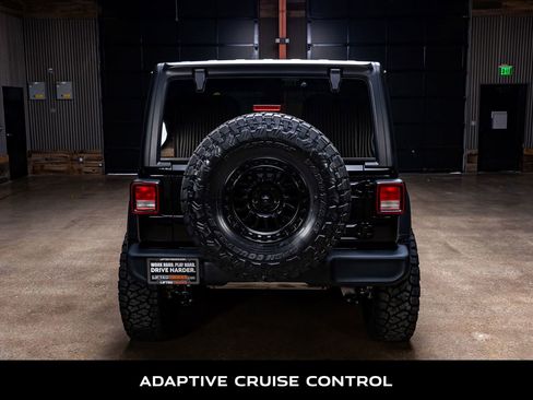 Used 2024 Jeep Wrangler Sport S image 8