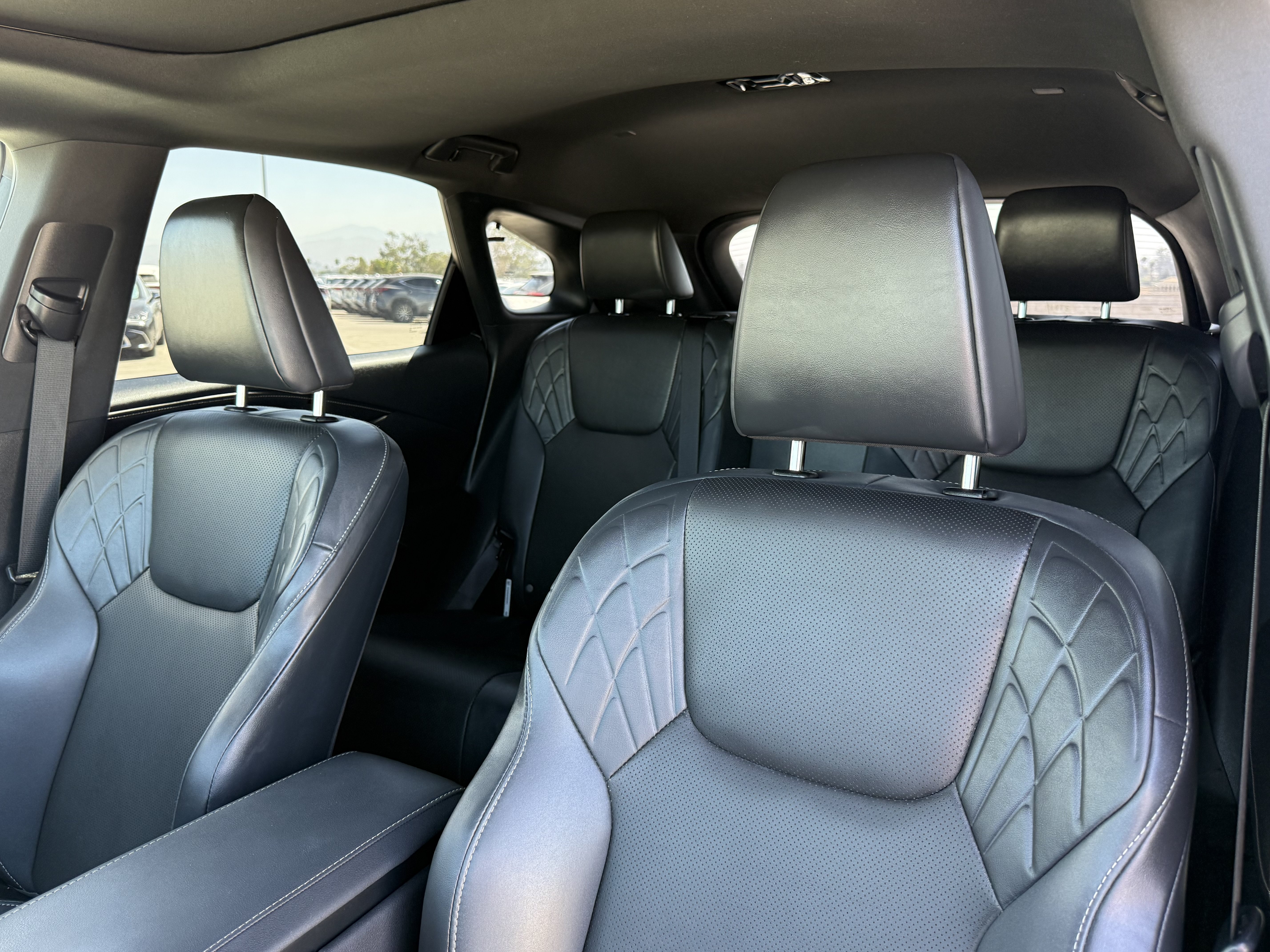 Used 2024 Lexus RX 350 Premium w/ Convenience Package FWD image 21