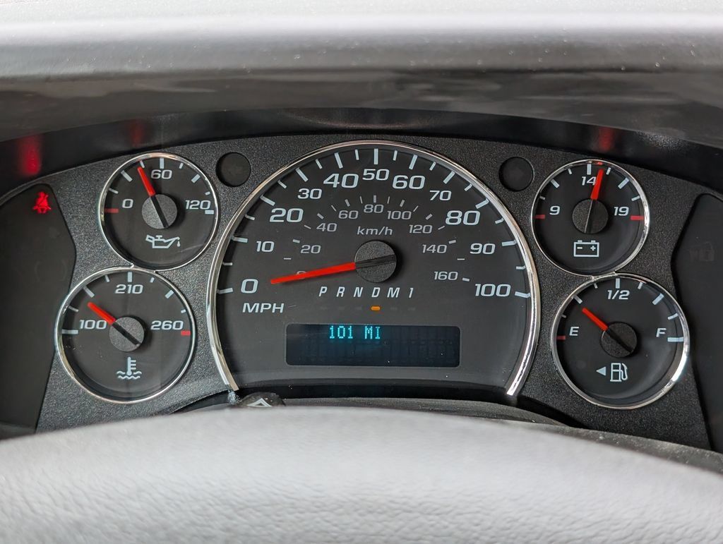 New 2025 Chevrolet Express 3500 w/ Power Convenience Package RWD image 16