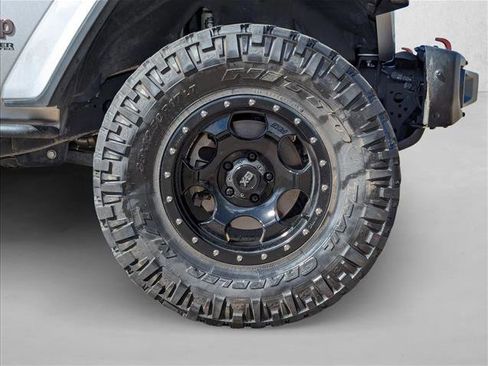 Used 2020 Jeep Wrangler Unlimited Rubicon image 24