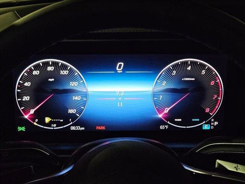 New 2025 Mercedes-Benz GLS 450 4MATIC image 11