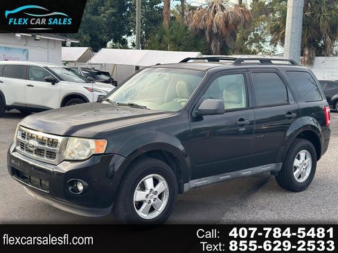 Used 2010 Ford Escape XLT image 1