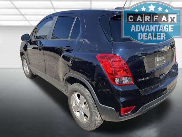 Used 2022 Chevrolet Trax LS w/ Tint and Cruise Package AWD/4WD image 6