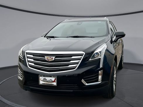 Used 2019 Cadillac XT5 Luxury image 1