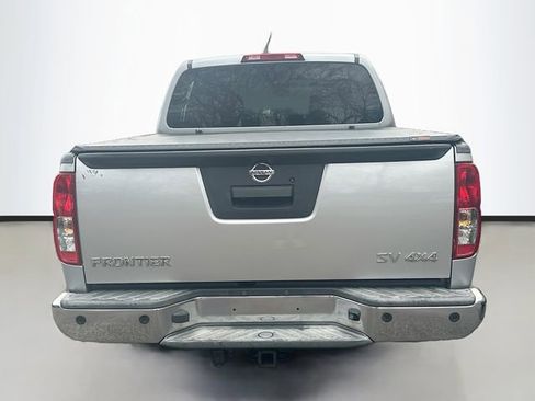 Used 2013 Nissan Frontier SV w/ SV Value Truck Pkg image 7