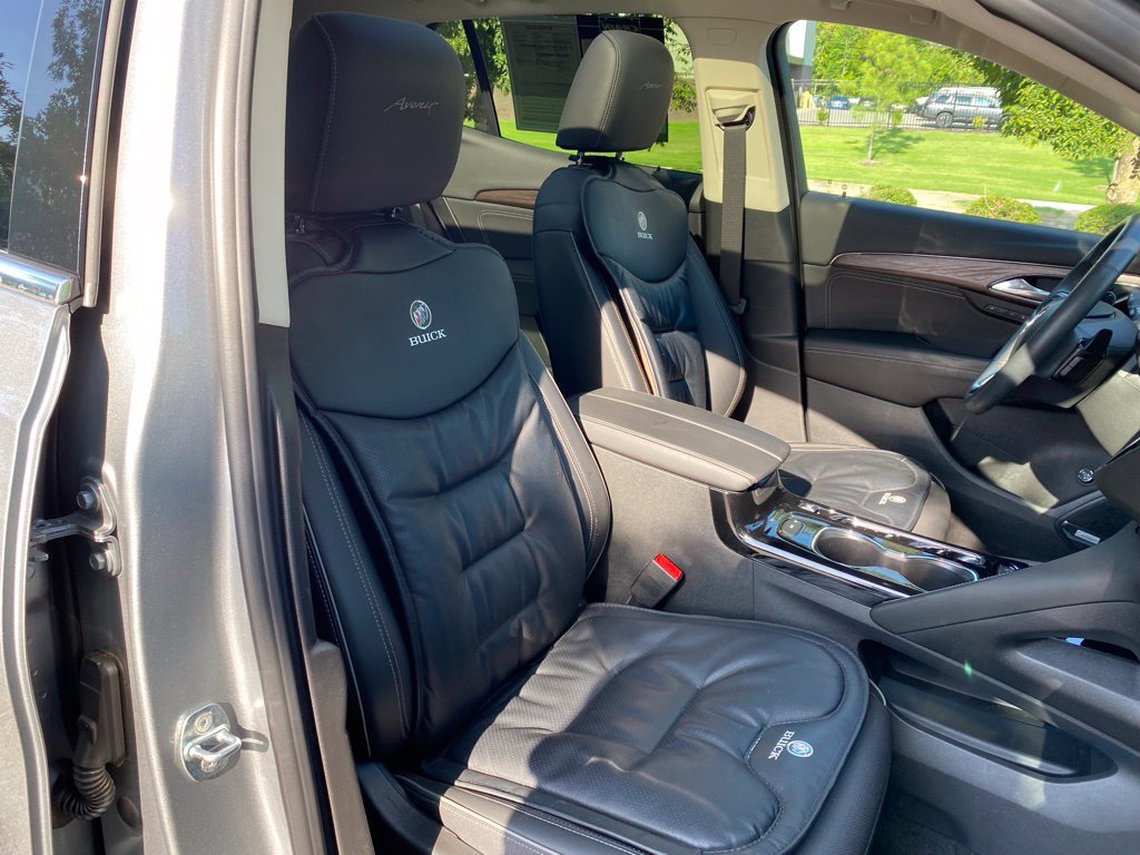 Used 2023 Buick Envision Avenir AWD/4WD image 30