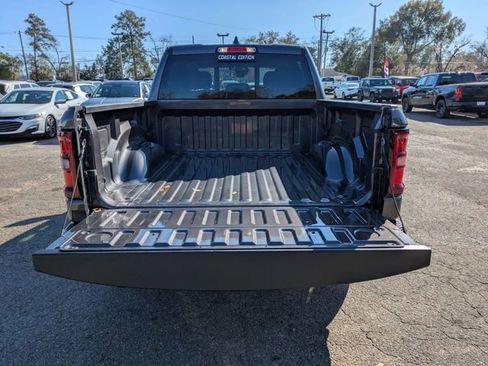 New 2026 RAM 1500 Big Horn AWD/4WD image 13