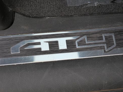 Used 2022 GMC Sierra 1500 AT4 w/ AT4 Premium Package image 17