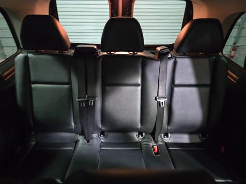 Used 2019 Mercedes-Benz Metris Passenger image 20