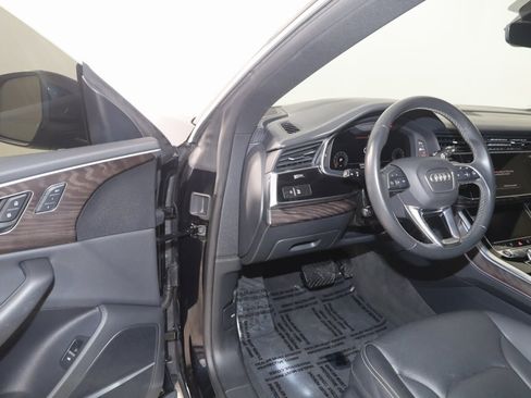 Used 2021 Audi Q8 Prestige w/ Prestige Package image 48