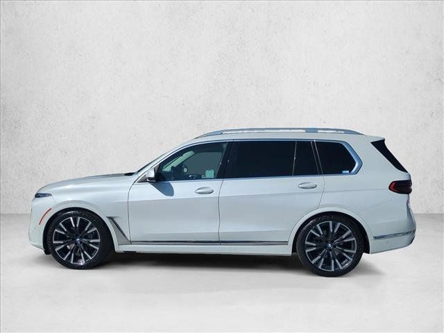 Used 2024 BMW X7 xDrive40i w/ Parking Assistance Package AWD/4WD image 9