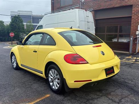 Used 2015 Volkswagen Beetle 1.8T FWD image 11