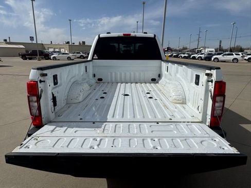 Used 2022 Ford F350 Lariat w/ Chrome Package AWD/4WD image 8