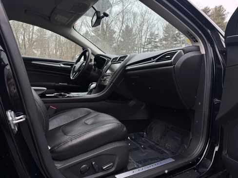 Used 2016 Ford Fusion Energi Titanium image 13