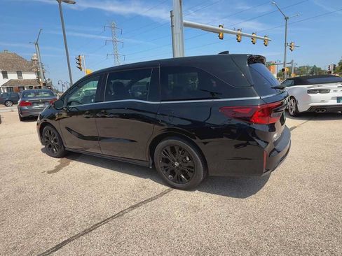 Used 2025 Honda Odyssey Sport-L image 6