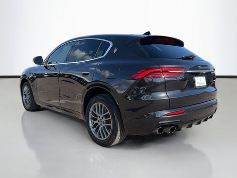 Certified 2024 Maserati Grecale GT image 5