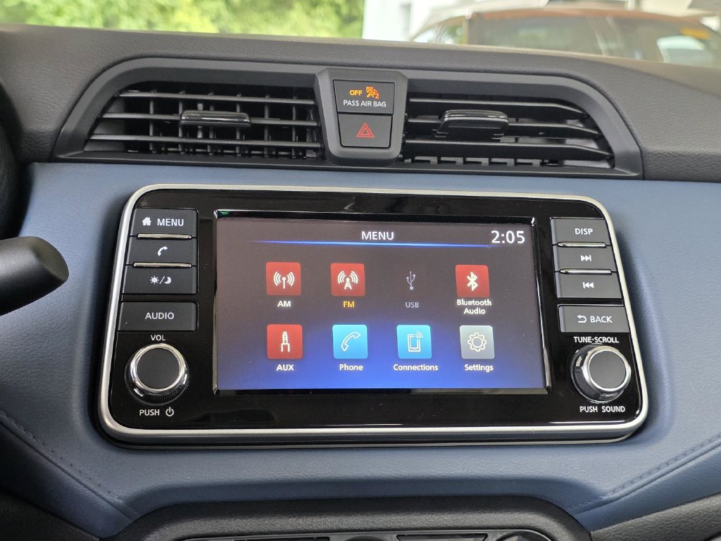 New 2025 Nissan Versa SV w/ Trunk Package FWD image 13