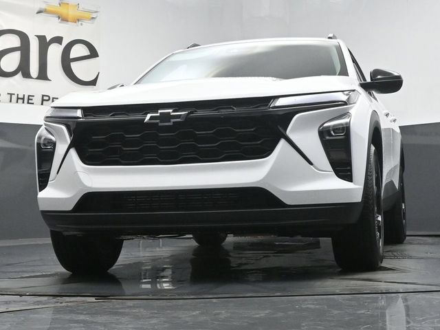 New 2026 Chevrolet Trax LT w/ Driver Confidence Package FWD image 34