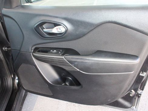 Used 2014 Jeep Cherokee Latitude image 43