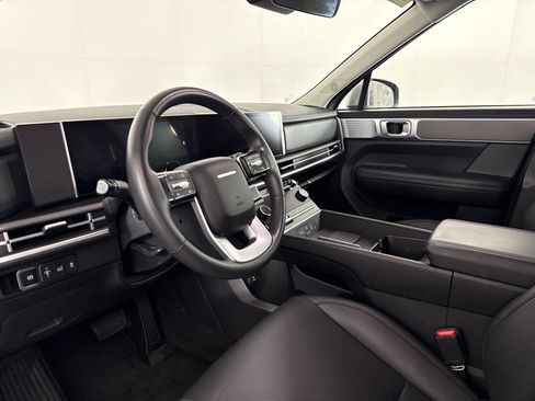 Used 2026 Hyundai Santa Fe SEL FWD image 4