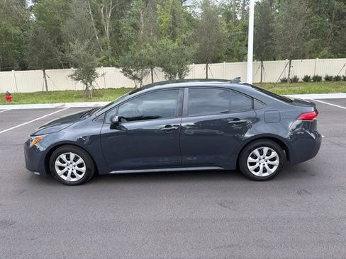 Used 2024 Toyota Corolla LE FWD image 4