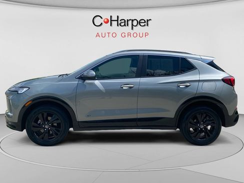 Used 2025 Buick Encore GX Sport Touring AWD/4WD image 6
