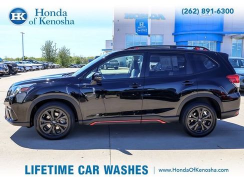 Used 2024 Subaru Forester Sport AWD/4WD image 2