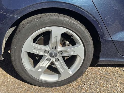 Used 2018 Audi A3 2.0T Premium image 5