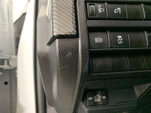 Used 2024 Toyota Tacoma SR image 17