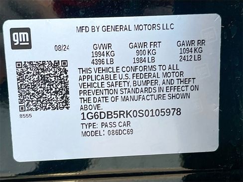 Used 2025 Cadillac CT4 Premium Luxury image 33