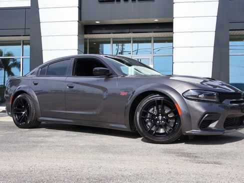Used 2023 Dodge Charger Scat Pack RWD image 2