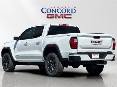 New 2025 GMC Canyon Elevation w/ Convenience Package image 6