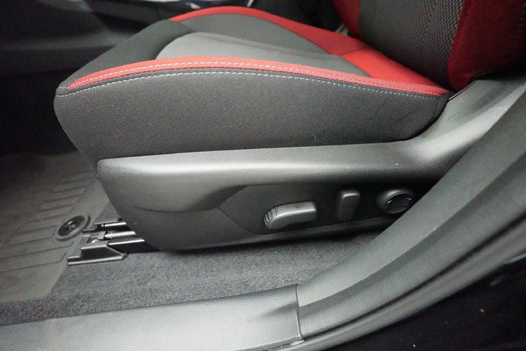 Used 2025 Subaru Impreza RS AWD/4WD image 27