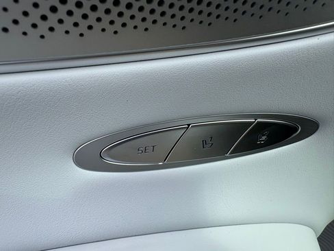 New 2026 Genesis GV70 2.5T Advanced image 12