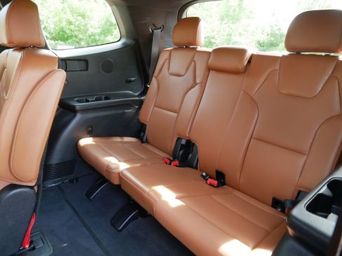 Used 2024 Kia Telluride SX Prestige X-Pro AWD/4WD image 36