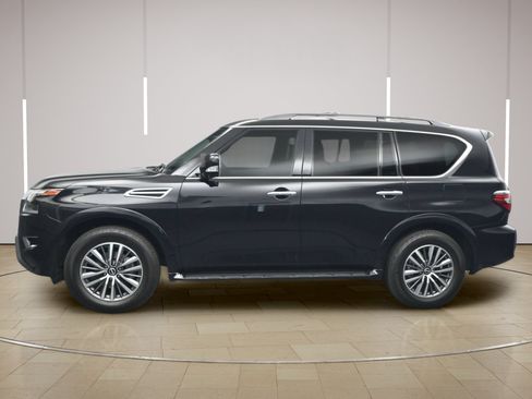 Certified 2023 Nissan Armada SL w/ Cargo Package AWD/4WD image 4