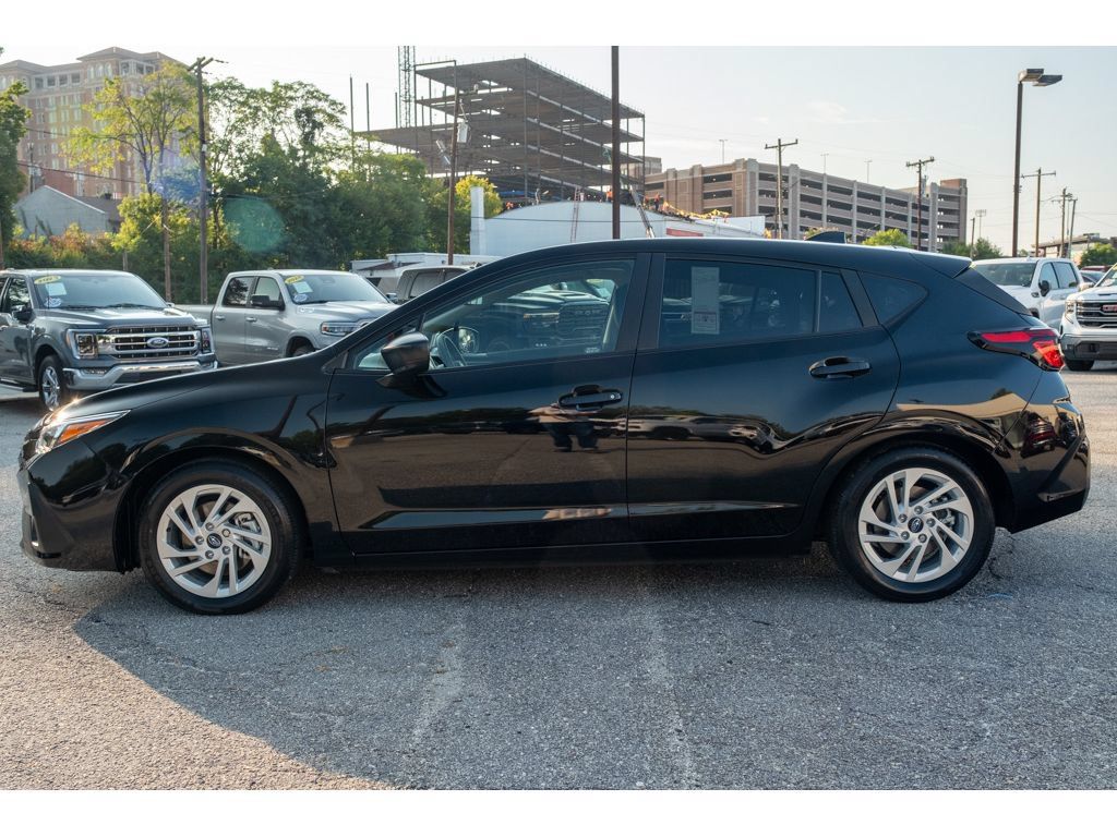 Used 2025 Subaru Impreza 2.0i AWD/4WD image 5
