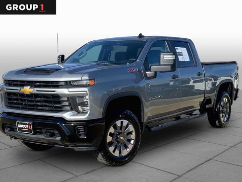 Used 2026 Chevrolet Silverado 2500 Custom w/ Z71 Off-Road Package AWD/4WD image 1