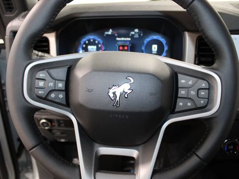 New 2026 Ford Bronco Outer Banks AWD/4WD image 36