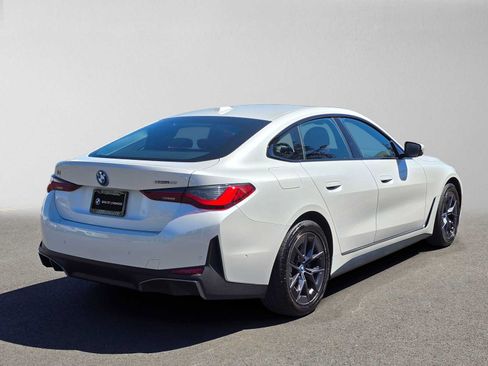 Used 2023 BMW i4 eDrive35 w/ Premium Package RWD image 3