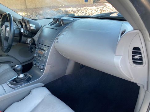 Used 2003 Nissan 350Z Touring RWD image 29