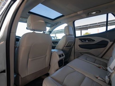 Used 2023 GMC Terrain Denali w/ Denali Premium Package image 28