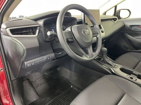 Certified 2025 Toyota Corolla LE w/ LE Premium Package image 2