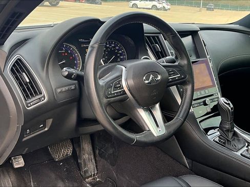 Used 2017 INFINITI Q60 w/ Cargo Package image 15